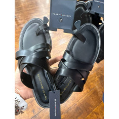 Chinelo feminino numeração americana 3