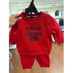 Conjunto moletom e calça com fleece 1