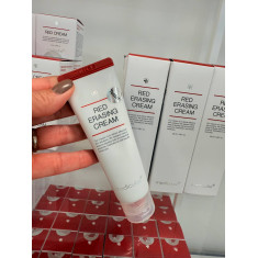 MEDICUBE RED ERASING CREAM - recomendado principalmente para tratar manchas e hiperpigmentação, ao mesmo tempo que acalma e hidr