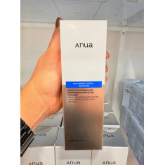 ANUA - HYALURONIC ACID 8 + SQUALANE MOISTURIZING GENTLE GEL CLEANSER - é um gel de limpeza que serve para limpar suavemente sem