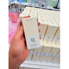 BEAUTY OF JOSEON Glow Deep Serum Rice + Alpha-Arbutin - é um sérum iluminador que serve para clarear manchas e uniformizar o tom