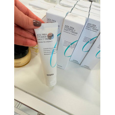 COSRX - AHA BHA - VITAMIN C DAILY CREAM - é um creme facial que serve para hidratar e renovar a pele, melhorar a textura e o bri