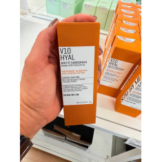 SOMEBYMI - V10 HYAL - AIR FIT SUNSCREEN - FILTRO SOLAR COM NIACINAMIDA DE TEXTURA LEVE PARA PELES SENSÍVEIS 1