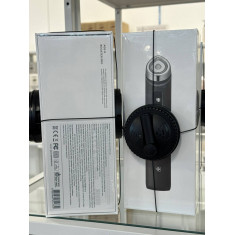 O Medicube AGE-R Booster Pro é um dispositivo para cuidados da pele que ajuda a Potencializar a absorção dos produtos skincare,