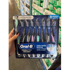 Oral B escova de dentes 1