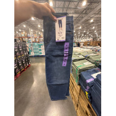 PROMO 3/05 calça Amanda Capri 4