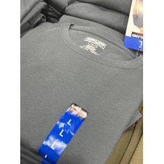 camiseta manga curta sem estampa KIRKLAND 3