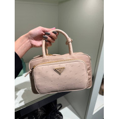 Bolsa de mão com alça crossbody 3