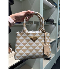 Bolsa de mão com alça crossbody 1