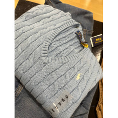 suéter manga longa gola V 9