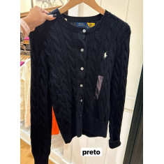 suéter manga longa gola redonda com botão 3