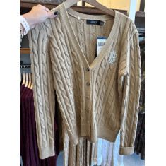 Sueter com bordado gola V 3