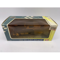 Die Cast Replicas - Motor Max 1:24 - 1948 Chevy Aerosedan