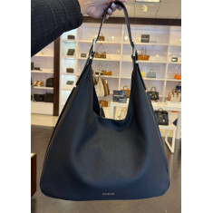 Nolita LG Hobo 1