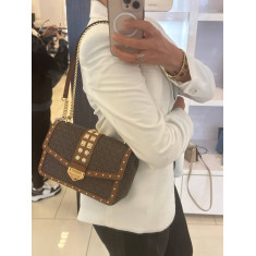 SOHO LG CHAIN Crossbody 3