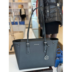 VOYAGER TOTE Bolsa Grande 4