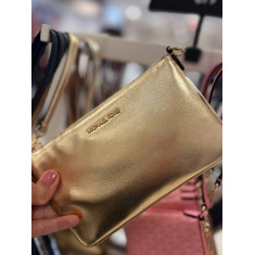 Jet Set Travel Pequena 8