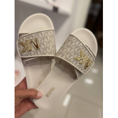 Chinelo Palmer Slide 2