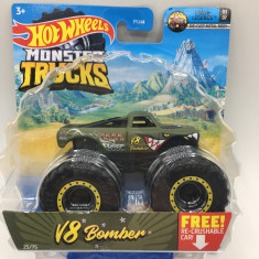HotWheels Monster Trucks "V8 Bomber" - Mattel