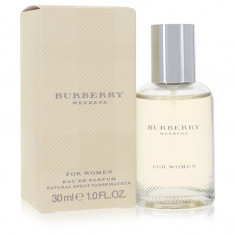 Eau De Parfum Spray Feminino - Burberry - Weekend - 30 ml