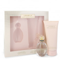 Gift Set - 17 oz Eau De Parfum Spray + 67 oz Body Lotion Feminino - Sarah Jessica Parker - Lovely - --