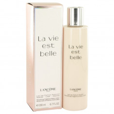 Body Lotion (Nourishing Fragrance) Feminino - Lancome - La Vie Est Belle - 200 ml