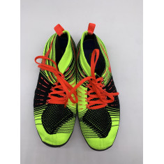 Tênis Nike de Corrida - Nike Free Hyperfeel TR - Tam: US8 (26CM)