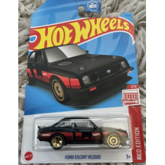Hot Wheels - Ford Escort RS2000 - Target Red Exclusive - Bad Card