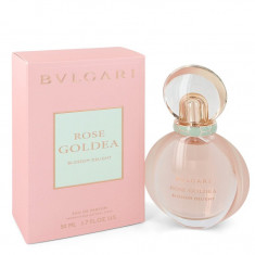 Eau De Parfum Spray Feminino - Bvlgari - Bvlgari Rose Goldea Blossom Delight - 50 ml