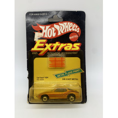 Carrinho Hot Wheels EXTRAS UP FRONT 924 Metal Flake Paint