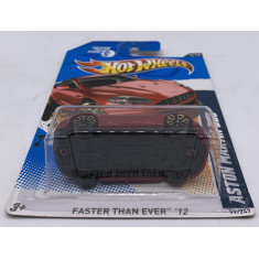 Carrinho Hot Wheels FASTER THAN EVER '12 ASTON MARTIN DBS (Red) (99/247)