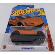 Carrinho Hot Wheels - Tesla Roadster - Then and Now 9/10 - Factory Sealed 2023 SET