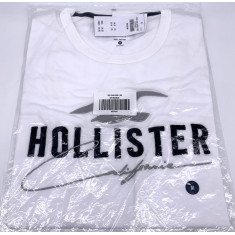 Camiseta Hollister com apliques gráficos e gola redonda - Tam S/P Estilo: 651923036