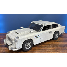 James Bond™ Aston Martin DB5 - 10262