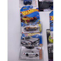 LOTE com 10 Carros Miniaturas - 18