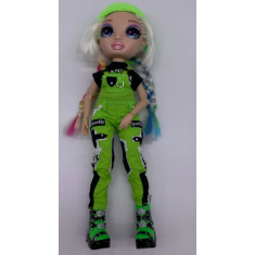 Rainbow High - Jade Hunter Winter Break