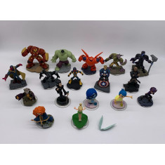 LOTE Brinquedos Disney Marvel