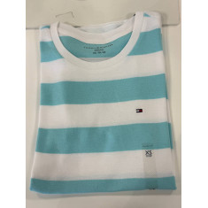 BLUSA BÁSICA DECOTE U MANGA CURTA 11