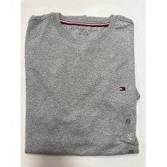 Camiseta Regular Fit Gola U 3