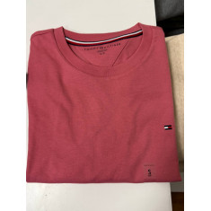 Camiseta Regular Fit Gola U 13