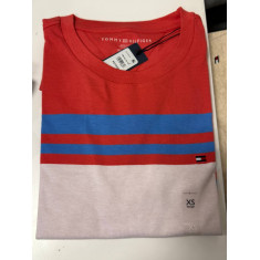 Camiseta Regular Fit Gola U 12