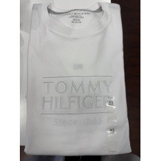 Camiseta Regular Fit Gola U 13