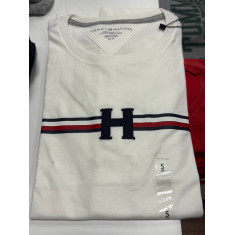 Camiseta Regular Fit Gola U 15