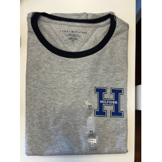 Camiseta Regular Fit Gola U 24