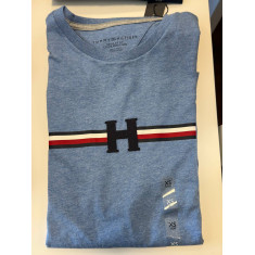 Camiseta Regular Fit Gola U 34