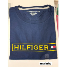 Camiseta Regular Fit Gola U 49