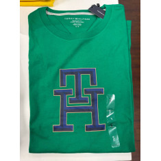 Camiseta Regular Fit Gola U 50