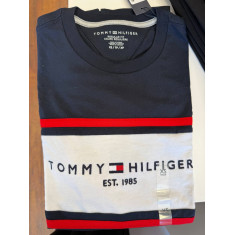 Camiseta Regular Fit Gola U 5