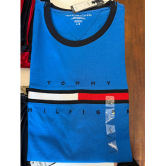 Camiseta Regular Fit Gola U 11