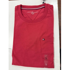 Camiseta Regular Fit Gola U com Bolso 1